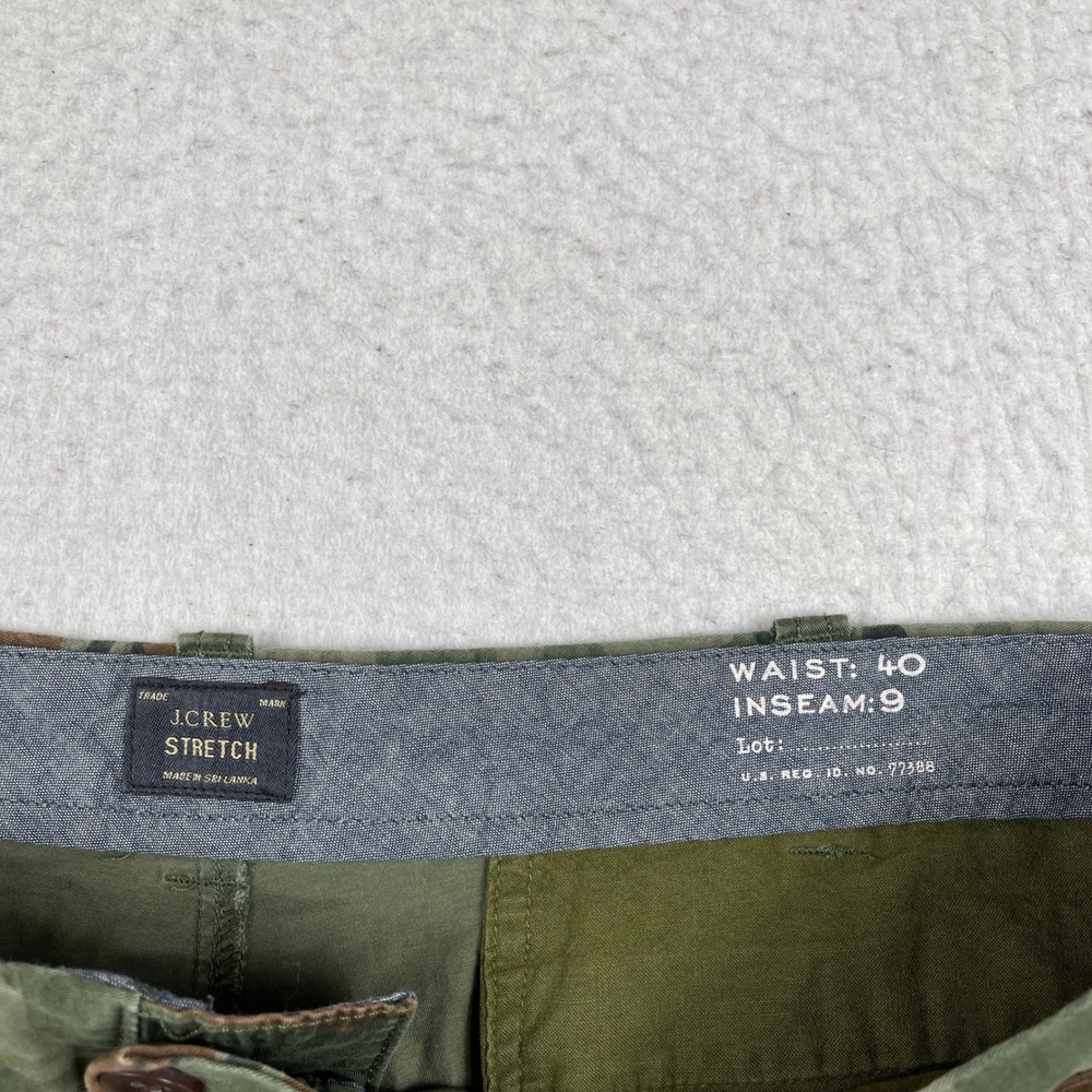 J.Crew Chino Shorts Mens 40 Green Camouflage Stretch Woodland Casual 9 Inseam - Picture 6 of 11